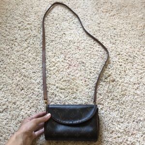 Louis Vuitton Cross Body bag
